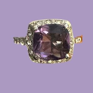 Purple stone costume jewelry size 10